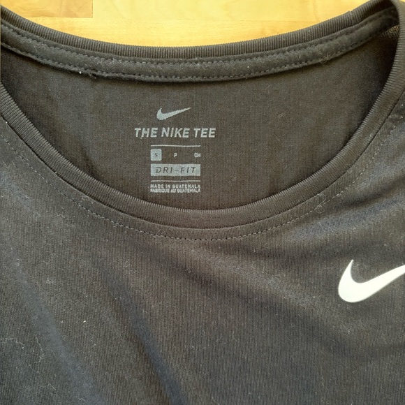 black nike tank top - Picture 2 of 3